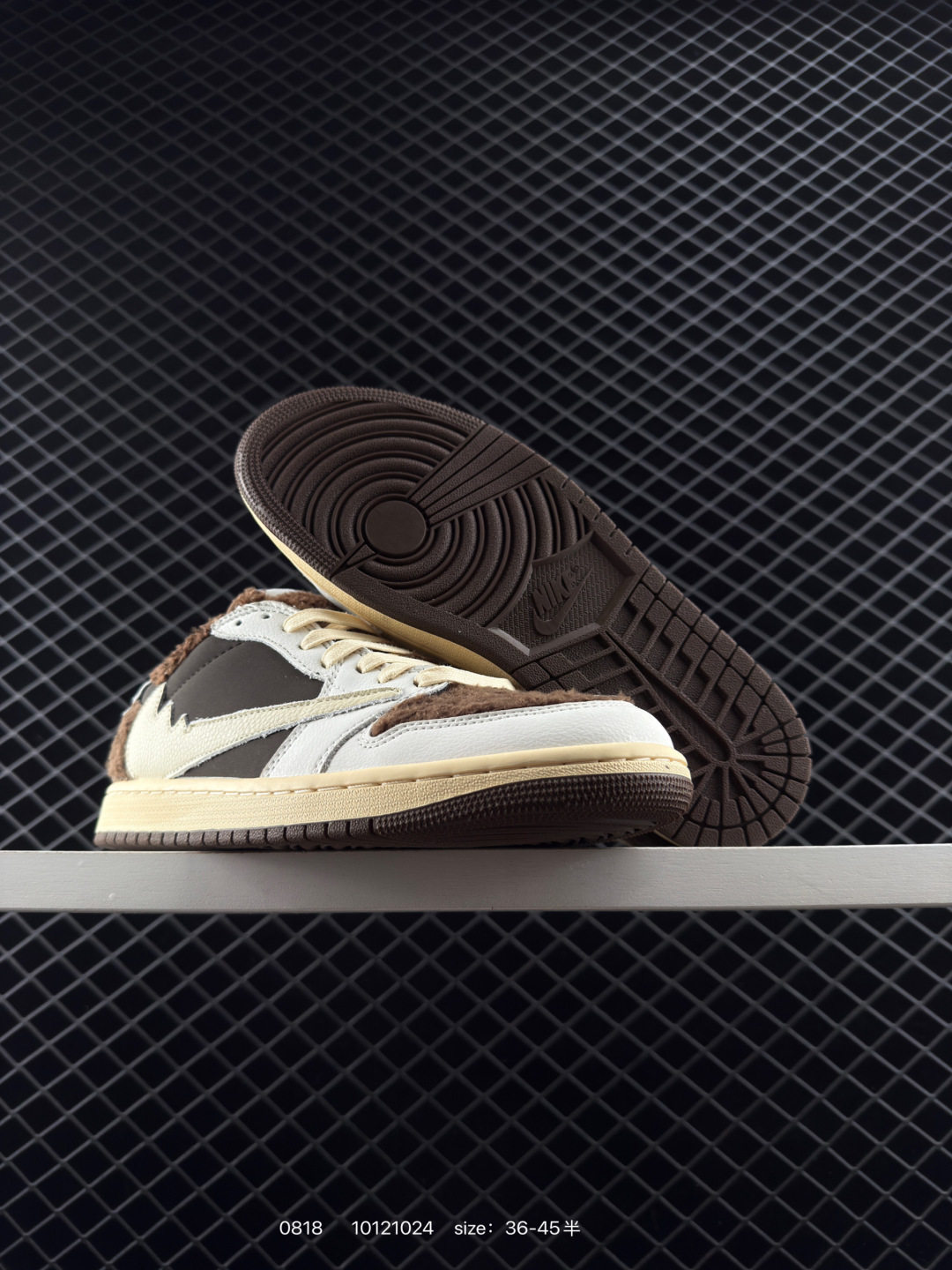 Travis Scott x Air Jordan 1 ” Reverse Mocha “